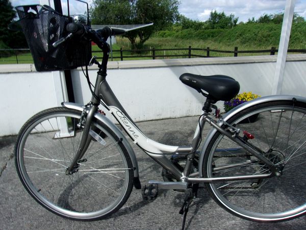 15 inch outlet ladies bike