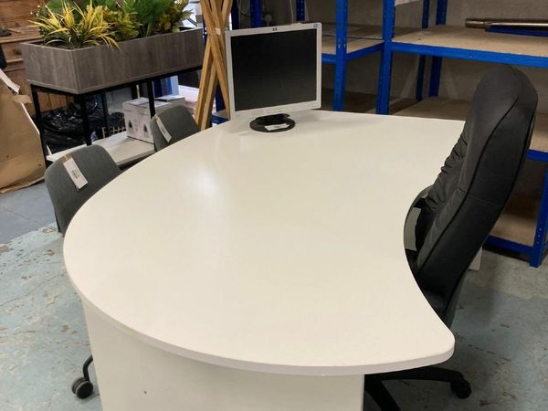 Desk on sale done deal