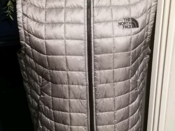 Mens north face outlet body warmer sale