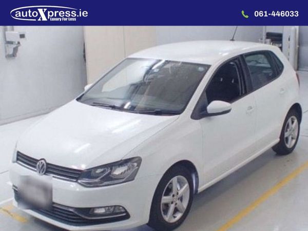 Volkswagen Polo Hatchback, Petrol, 2014, White