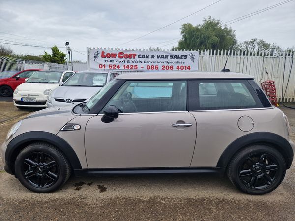 Mini One Hatchback, Petrol, 2013, Grey