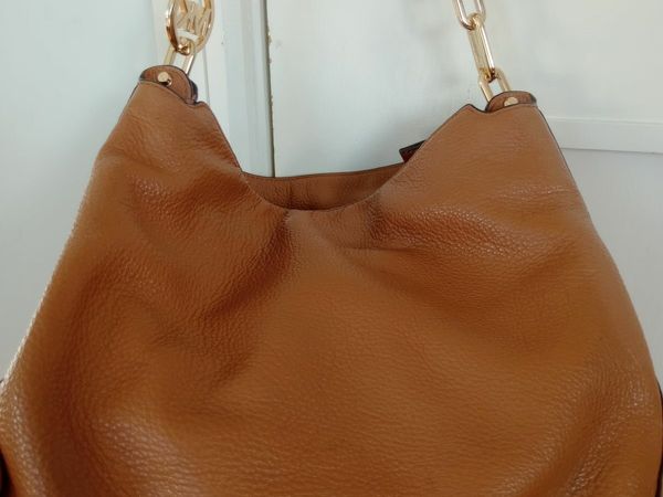 Mk hotsell leather purse