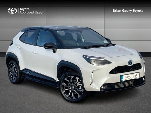 Toyota Yaris Cross Hatchback, Hybrid, 2023, White