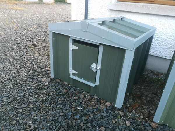 Kingspan insulated 2025 dog kennels