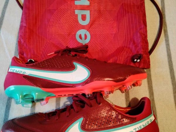 Mercurial vapor outlet 3 for sale