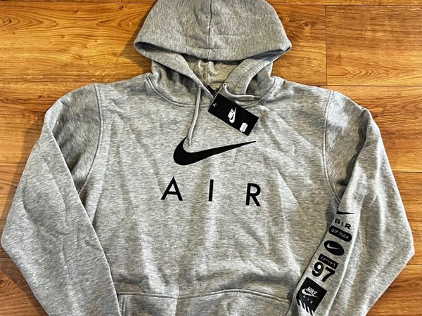 Nike air hotsell reflective hoodie