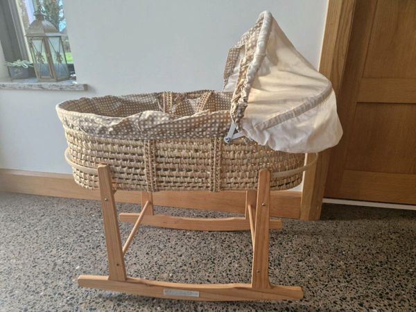 Moses basket and stand 2024 ireland