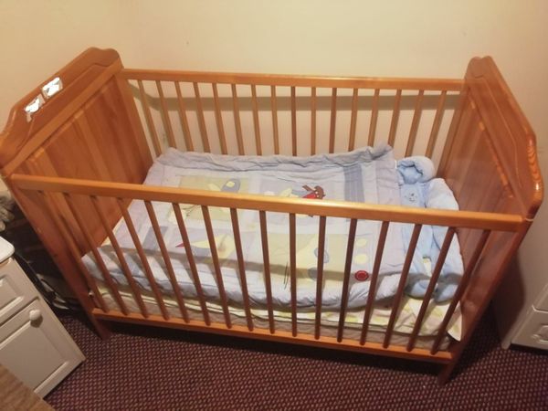 Cot bed store done deal