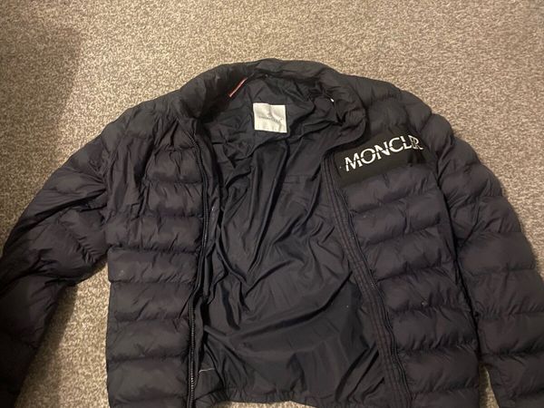 Moncler aiton clearance