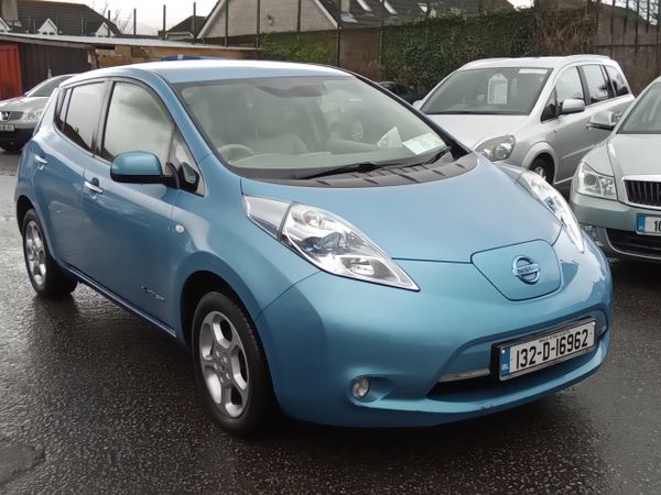 Nissan Leaf Hatchback, Electric, 2013, Blue