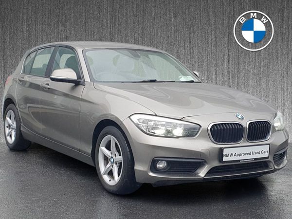 BMW 1-Series Hatchback, Diesel, 2015, Silver