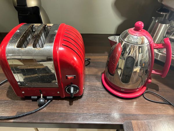 Dualit 2 Slice NewGen Toaster (Apple Candy Red)