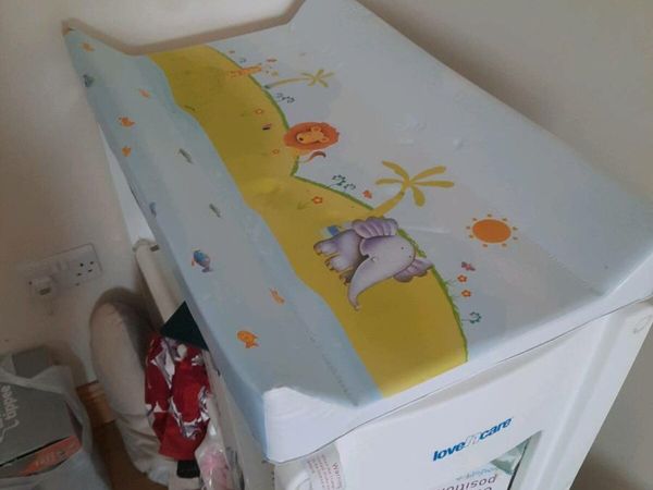 Baby elegance outlet bath changing unit