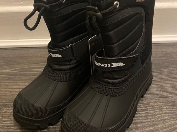 Children's snow hot sale boots ireland