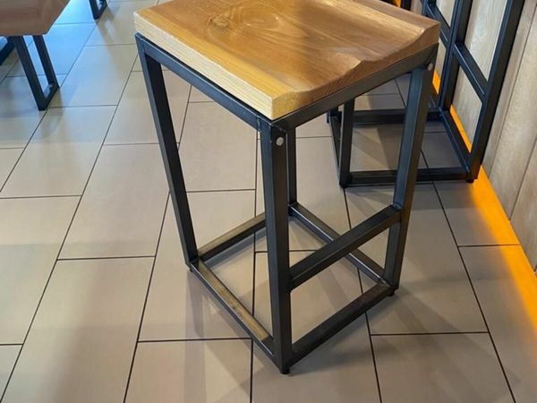 Bar stools for sale done deal hot sale