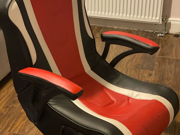 X rocker best sale hurricane gaming chair