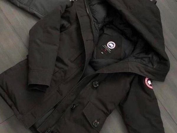 Canada goose gilet outlet girls