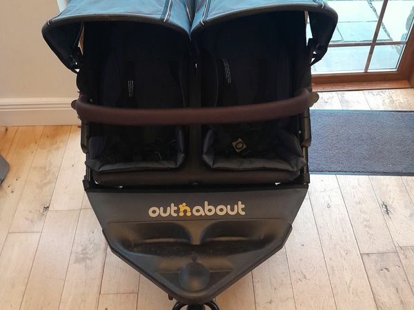 Out n about clearance double buggy newborn insert