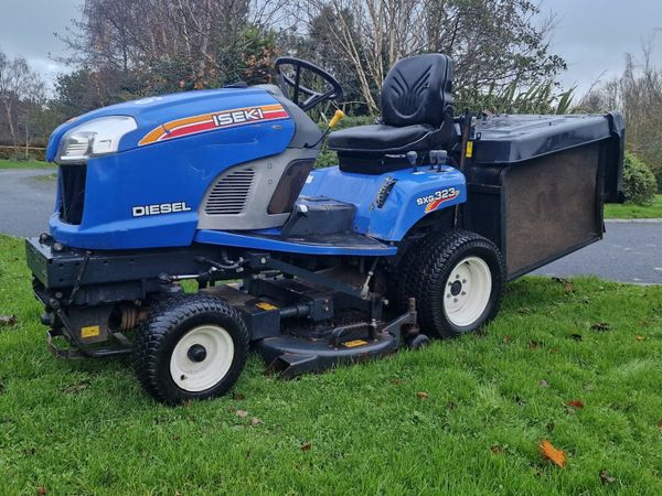 Iseki diesel ride on mower lawnmower for sale in Co. Down for