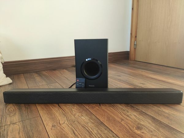 Panasonic htb498 2.1 wireless best sale sound bar