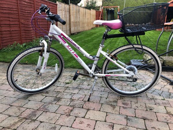 Girls bike for sale in Co. Dublin for 40 on DoneDeal