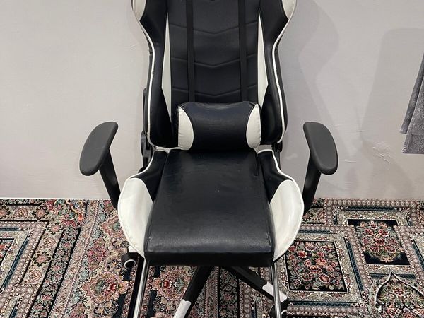 Umd discount gaming chair