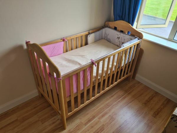 Cot bed done outlet deal