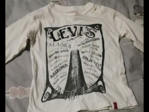 levis top 2 Clothes Lifestyle Ads For Sale in Ireland DoneDeal