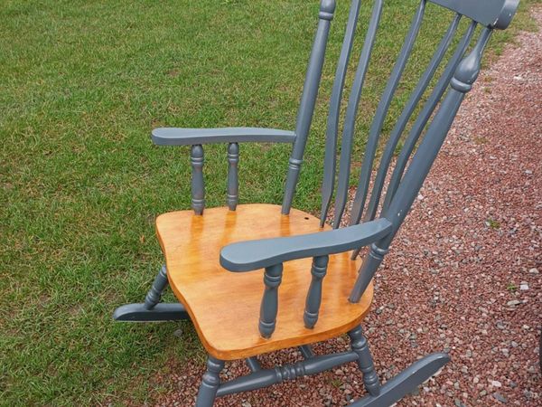 Rocking chair done deals deal