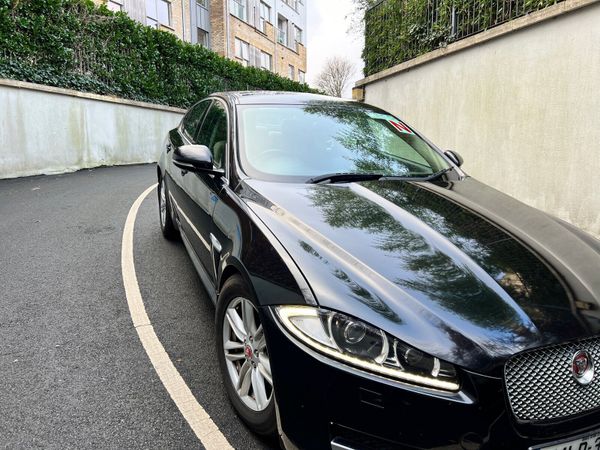 Jaguar XF Saloon, Diesel, 2014, Black