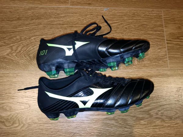 Mizuno leather 2025 football boots