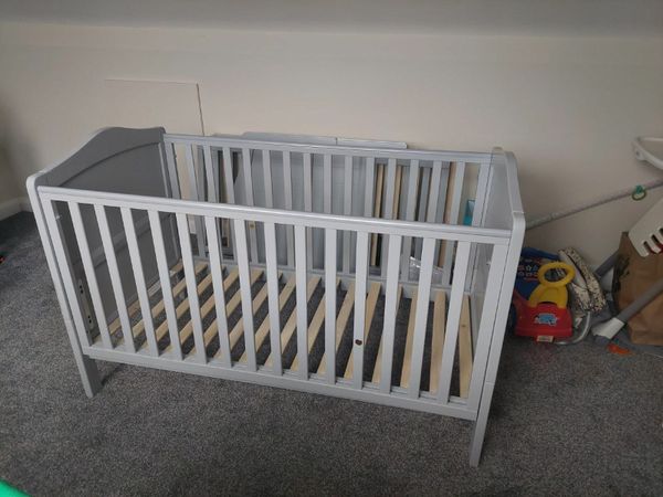 Nested sorrento cot bed sales white