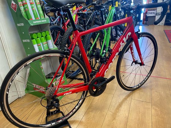 Cervelo r2 105 online road bike