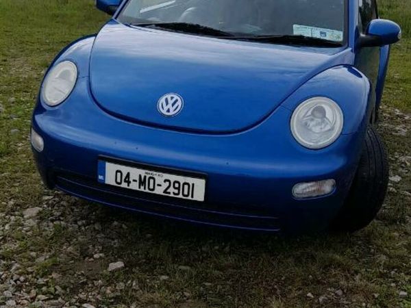 Volkswagen Beetle Hatchback, Petrol, 2004, Blue