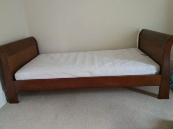 Mia sleigh cot sale