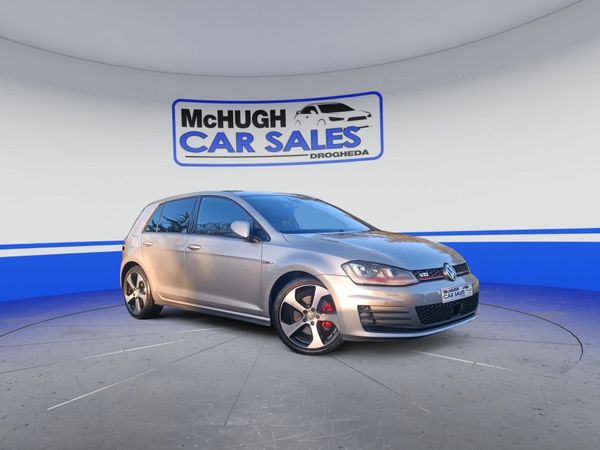 Volkswagen Golf Hatchback, Petrol, 2016, Silver