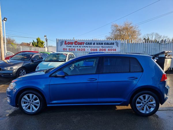 Volkswagen Golf Hatchback, Petrol, 2014, Blue