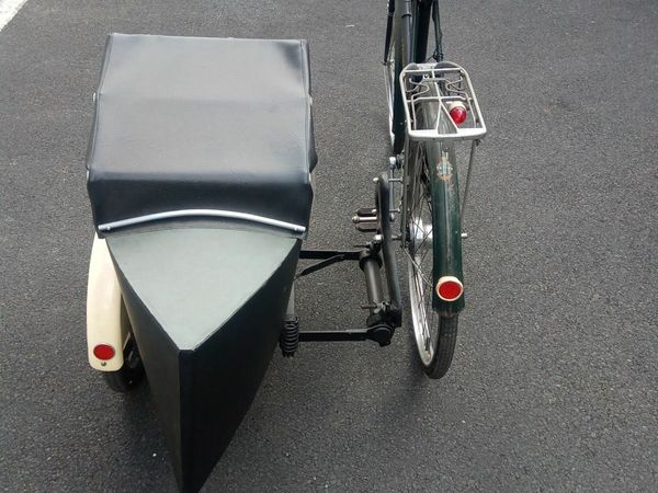 Vintage bicycle and sidecar for sale in Co. Limerick for 1 on