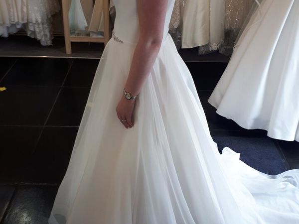 Wedding Dresses Ads For Sale in Munster DoneDeal