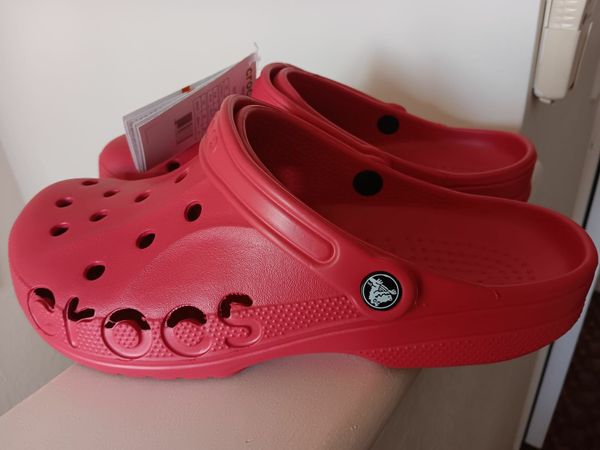 Pepper best sale red crocs