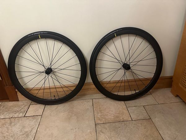 Carbon road 2025 wheels for sale