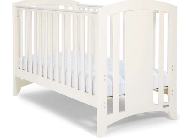 Eloise cot outlet bed