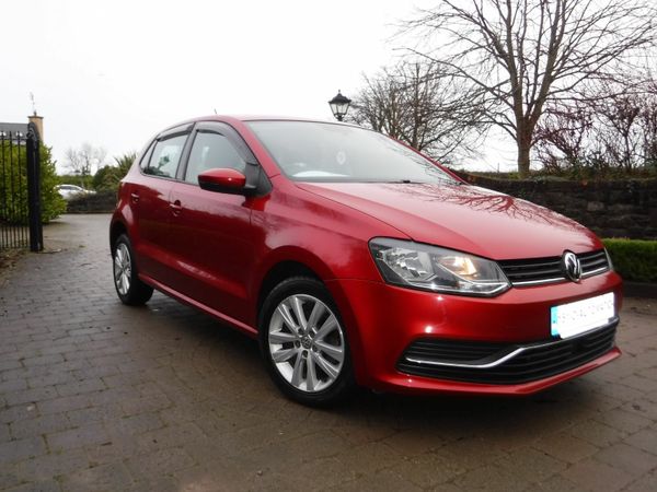 Volkswagen Polo Hatchback, Petrol, 2015, Red