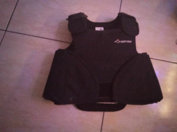 Body protector for sale in Co. Kerry for 29 on DoneDeal