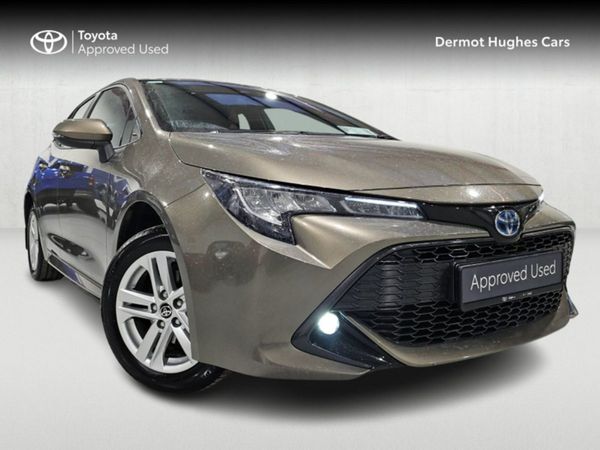 Toyota Corolla Hatchback, Hybrid, 2023, Gold
