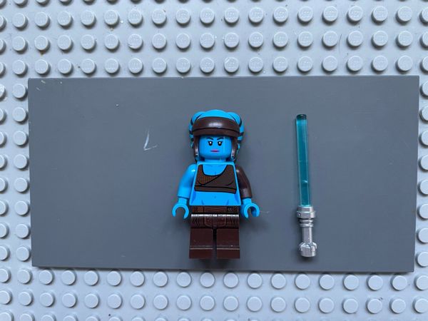 Aayla secura 2024 lego minifigure