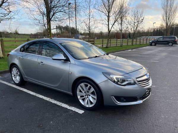 Vauxhall Insignia Saloon, Diesel, 2015, Silver