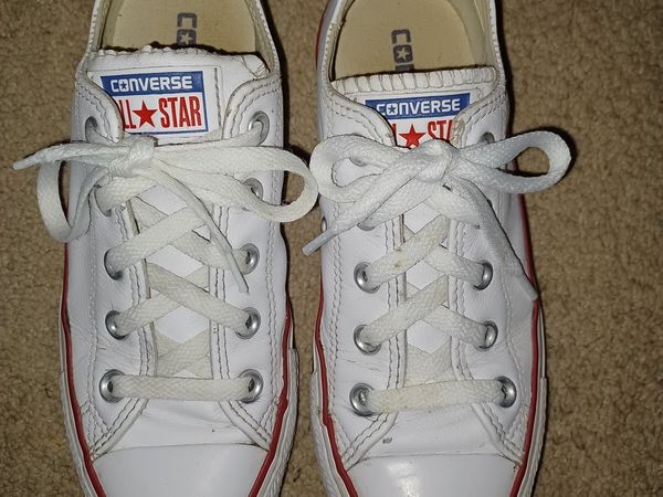 Used 2024 white converse