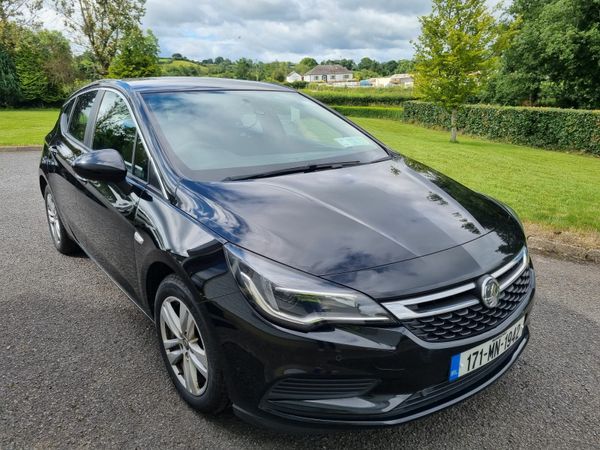 Vauxhall Astra Hatchback, Diesel, 2017, Black