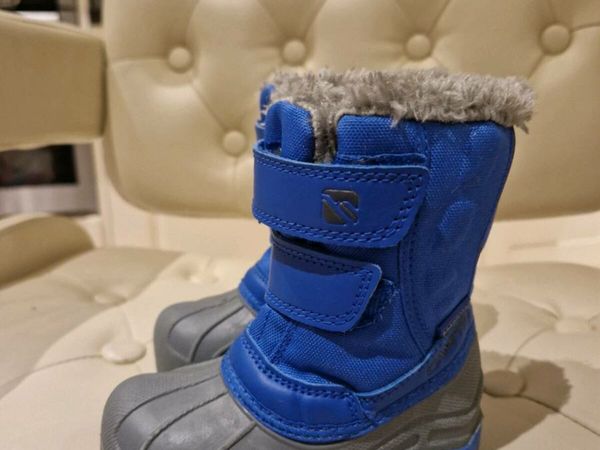 Infant winter boots outlet size 4